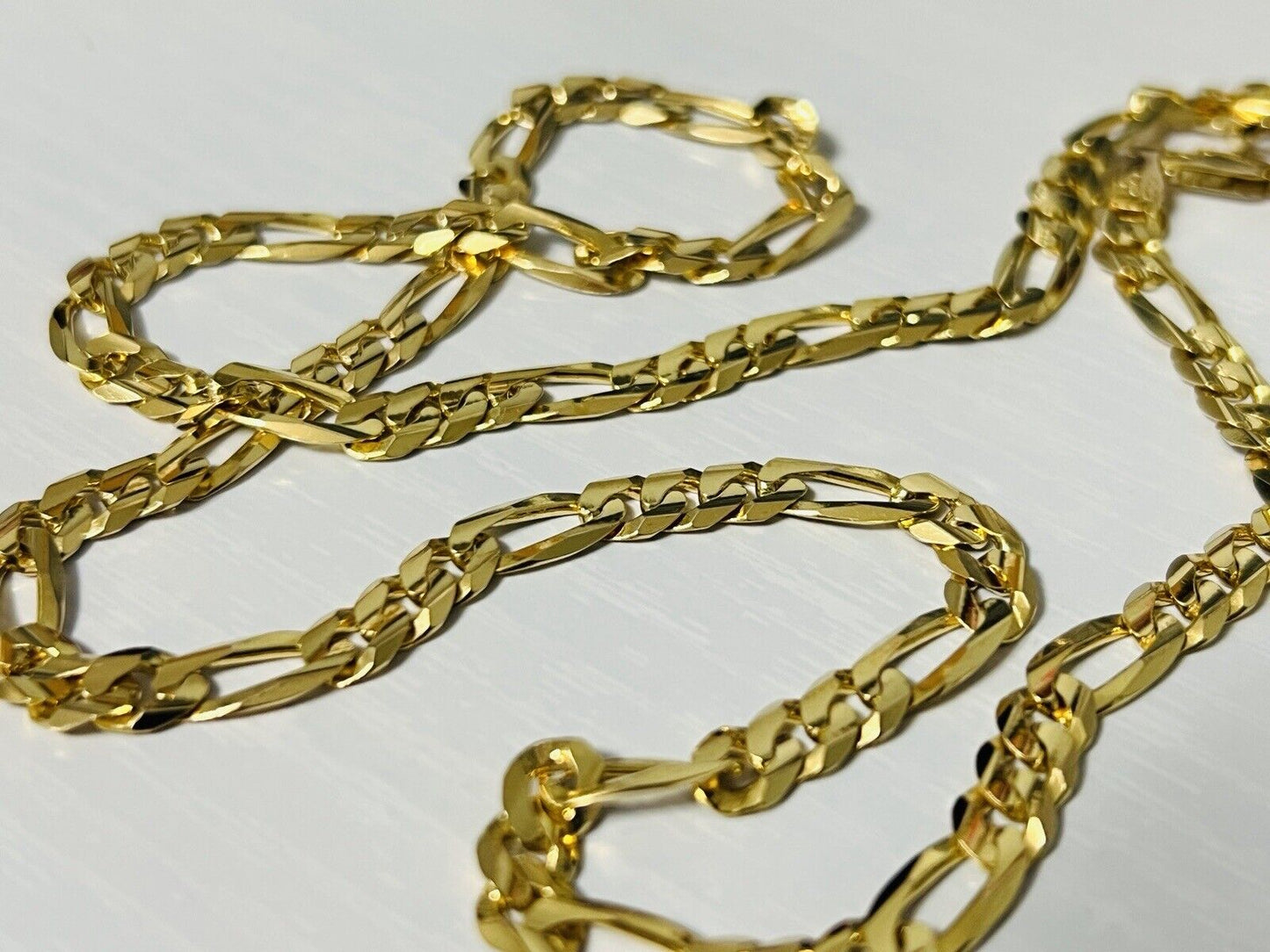 10K Yellow Gold Heavy 5.5mm Figaro Link Chain Necklace 22 Inches