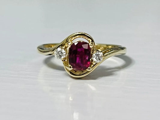 14k Yellow Gold Red Topaz & Diamond Ring