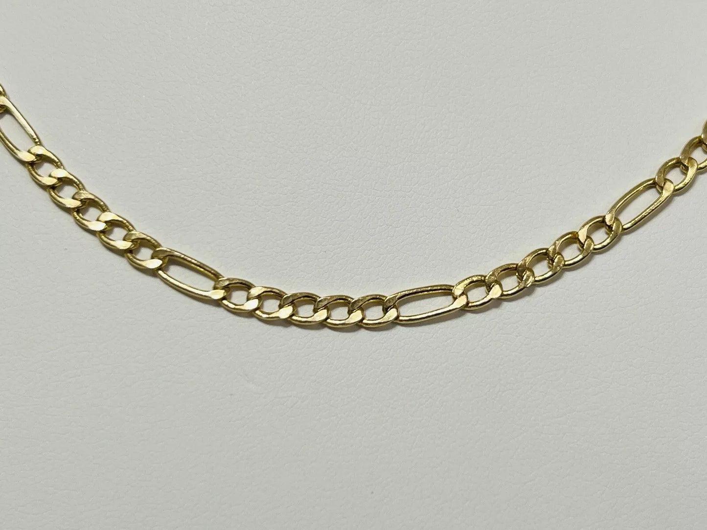 14k Yellow Gold 3.3mm Figaro Link Chain Necklace 18 Inches