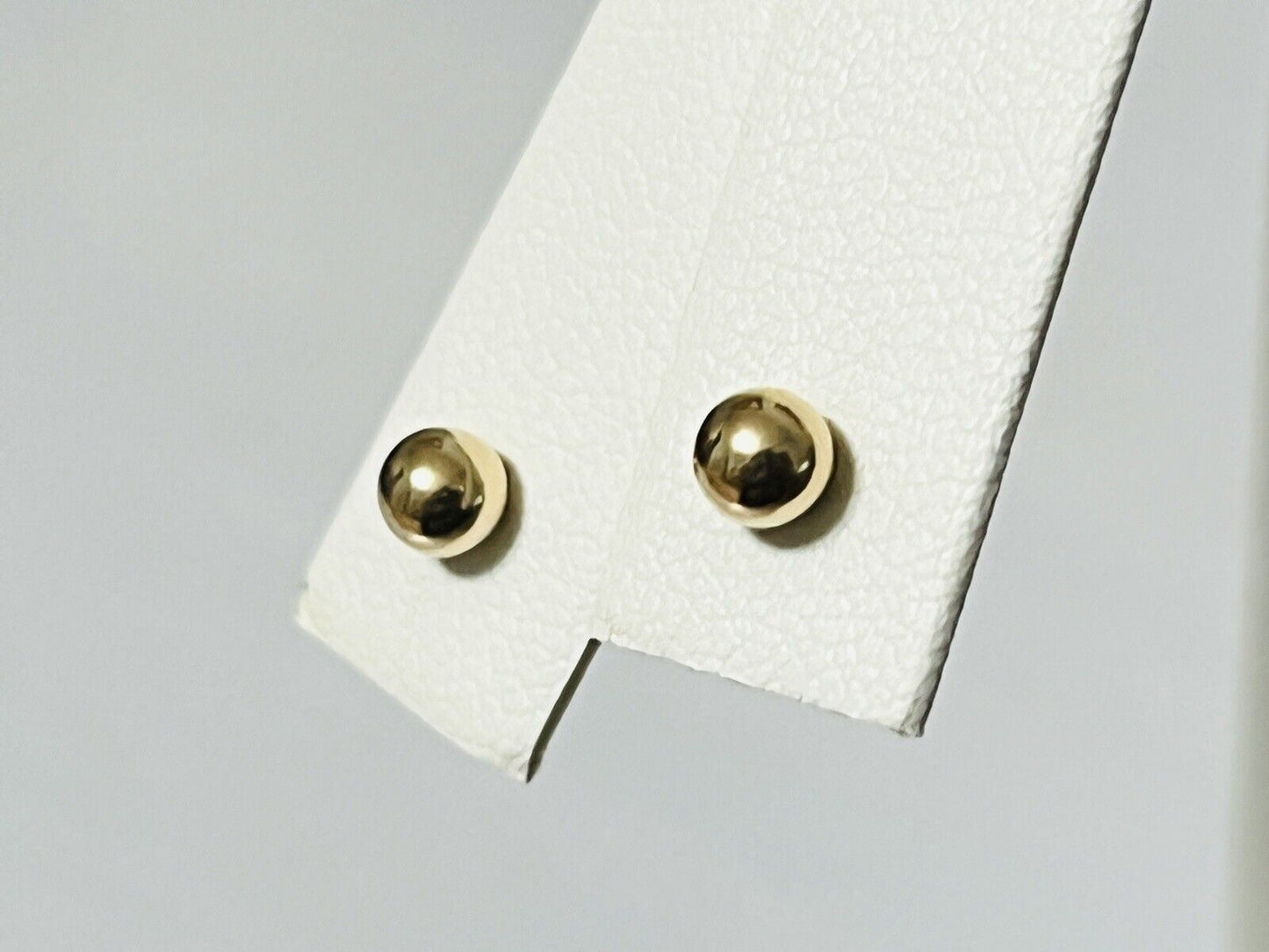 14k Yellow Gold 4mm Ball Stud Earrings