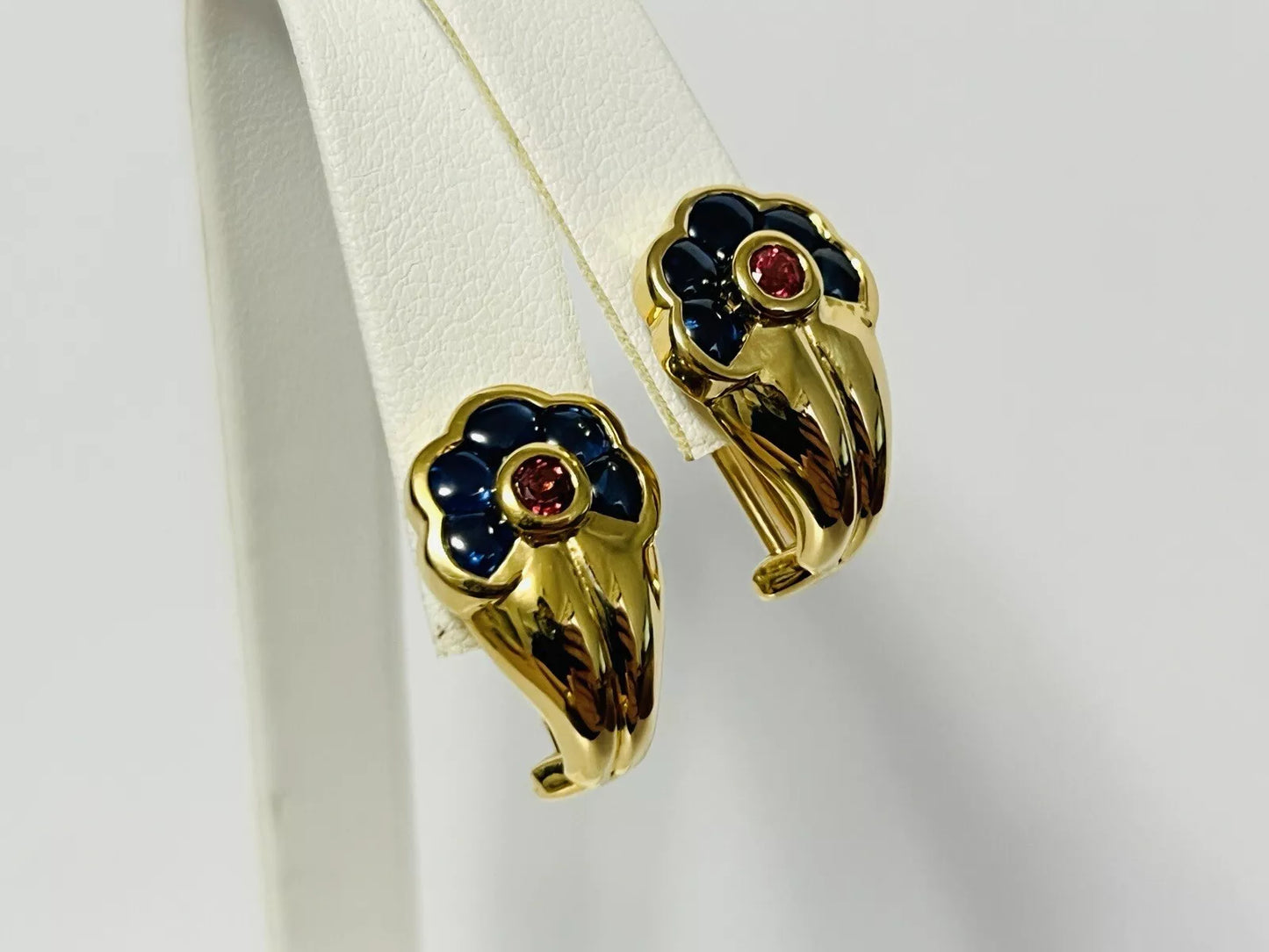 18k Yellow Gold Pink Tourmaline & Sapphire Flower Earrings