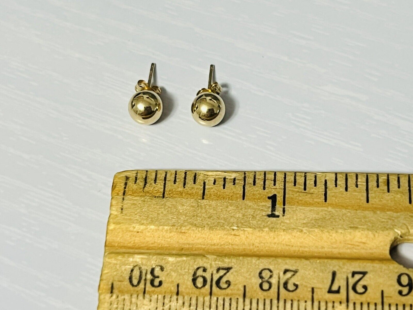 14k Yellow Gold 6mm Ball Stud Earrings