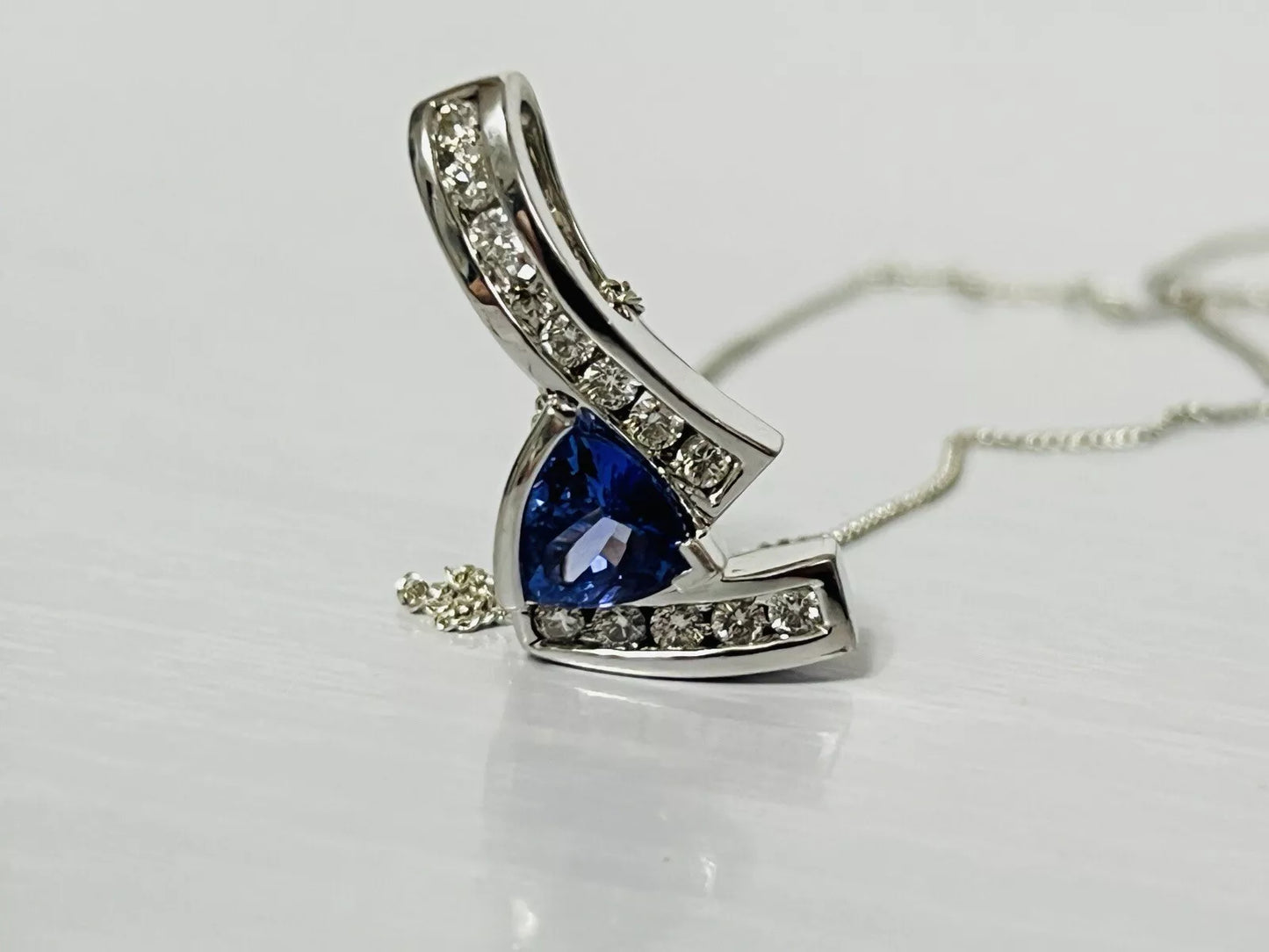 Sterling Silver Tanzanite & Diamond Pendant W/ Chain 16 Inches