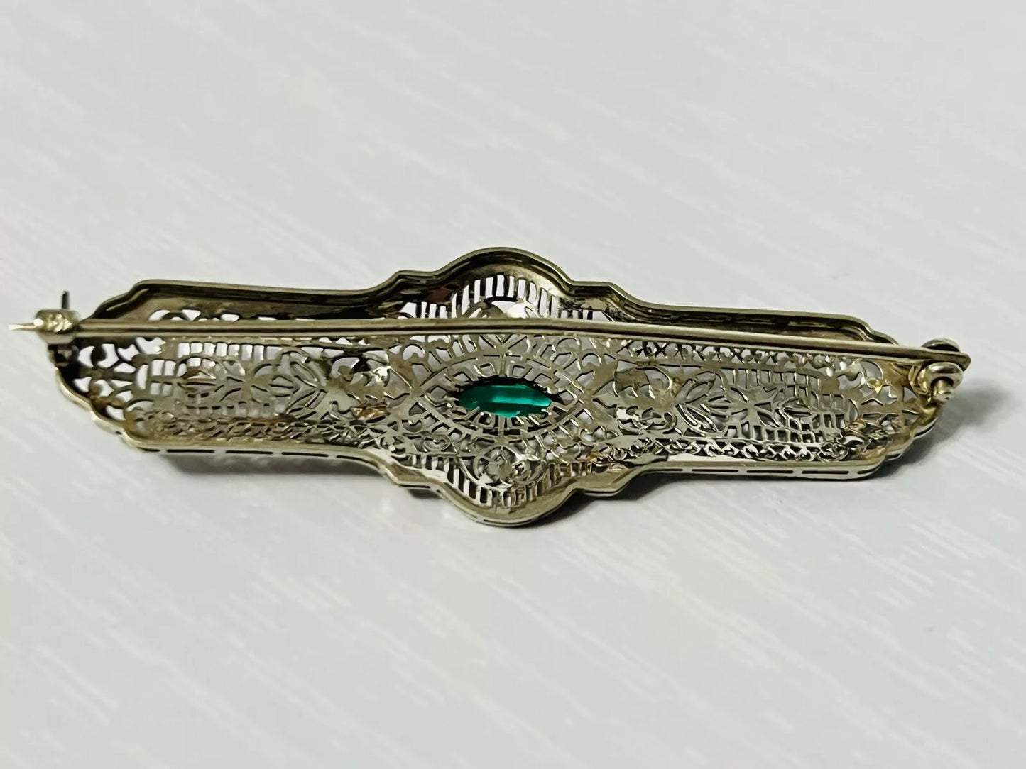 Vintage 10k White Gold Filigree Brooch