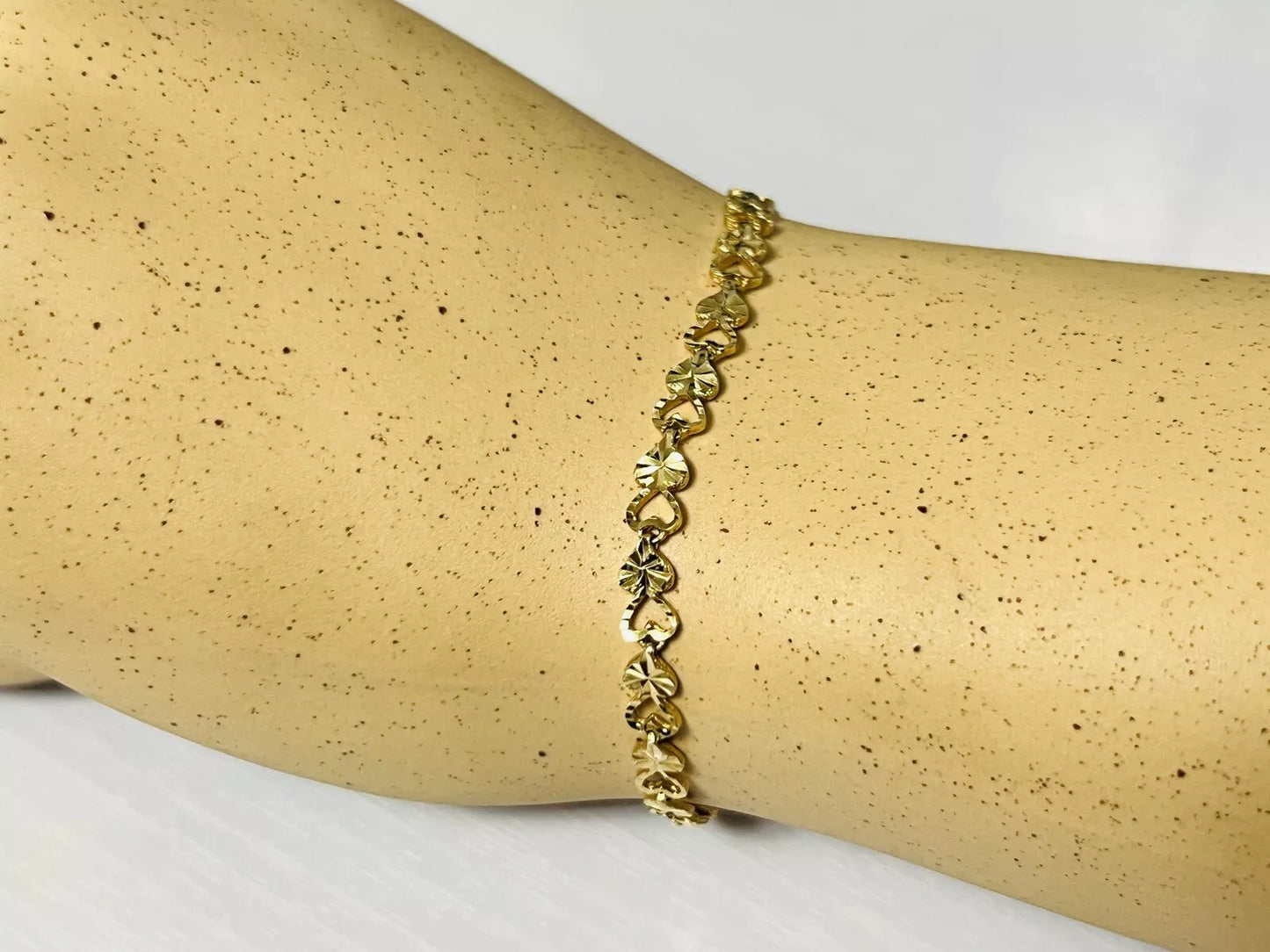 14k Yellow Gold 4.5mm Diamond Cut Heart Chain Bracelet 6.75 Inches