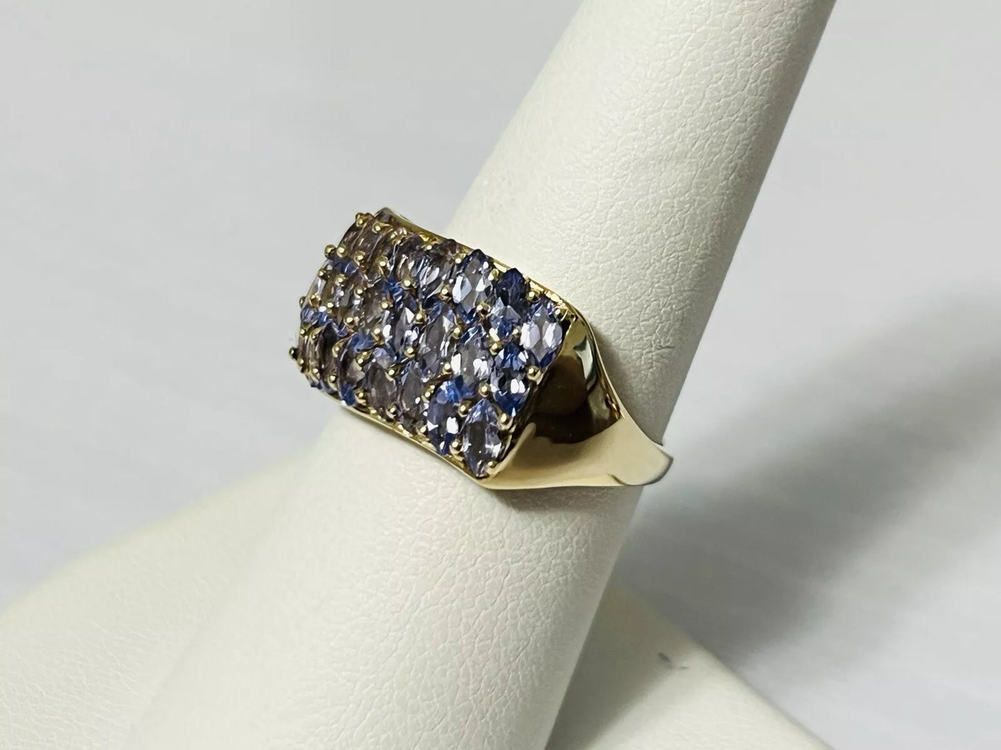 14k Yellow Gold 1 CTTW Tanzanite Cocktail Ring